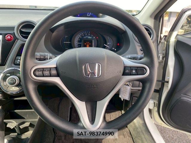 Honda INSIGHT 2013-06 8412951-9