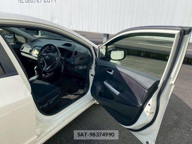 Honda INSIGHT 2013-06 8412951-10
