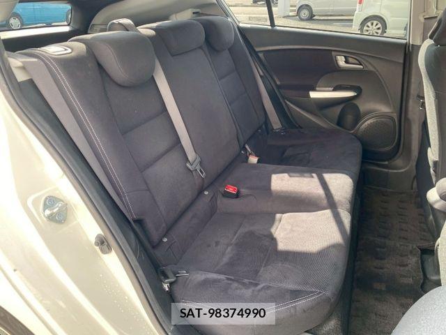 Honda INSIGHT 2013-06 8412951-12