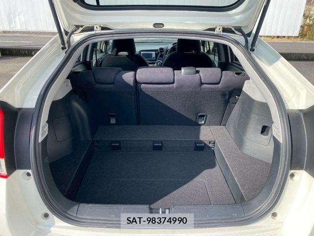 Honda INSIGHT 2013-06 8412951-13