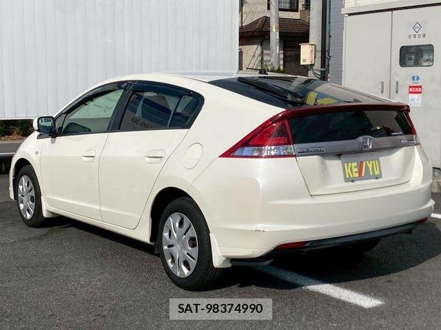 Honda INSIGHT 2013-06 8412951-6