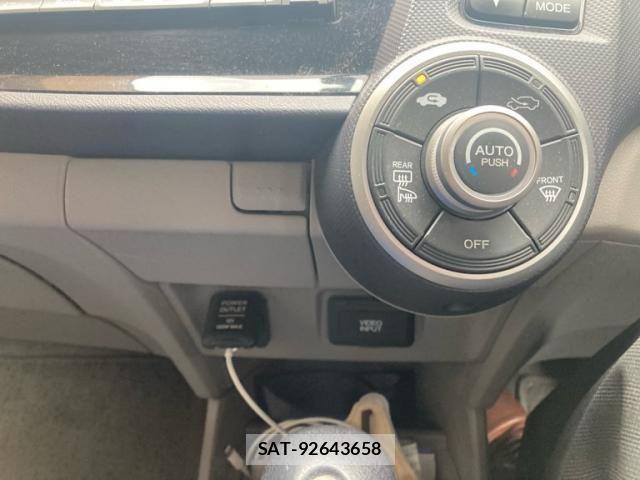 Honda INSIGHT 2010-04 8562217-14