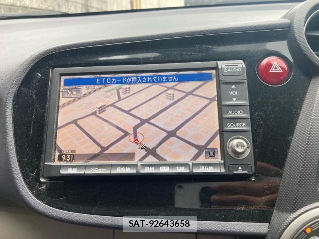 Honda INSIGHT 2010-04 8562217-18