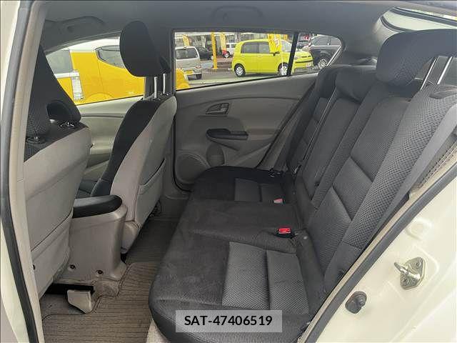 Honda INSIGHT 2010-04 8666286-13