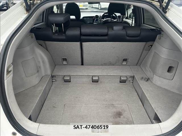 Honda INSIGHT 2010-04 8666286-17