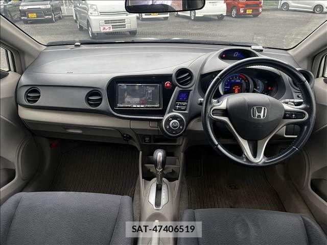 Honda INSIGHT 2010-04 8666286-2