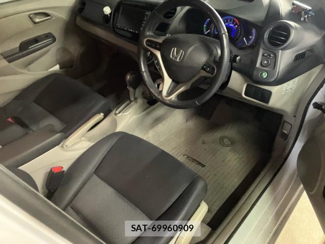 Honda INSIGHT 2009-03 8659547-14