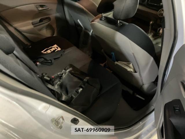 Honda INSIGHT 2009-03 8659547-17