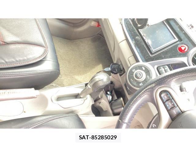 Honda INSIGHT 2010-02 8796251-12