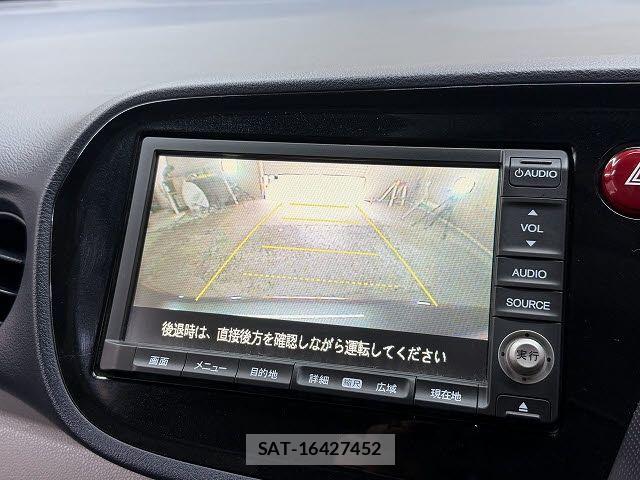 Honda INSIGHT 2010-05 8871199-10
