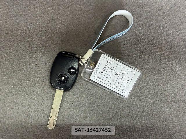 Honda INSIGHT 2010-05 8871199-19