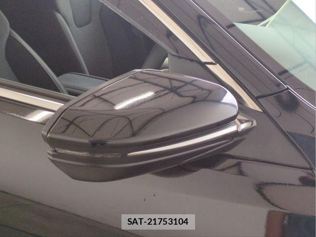 Honda INSIGHT 2019-06 8871198-21