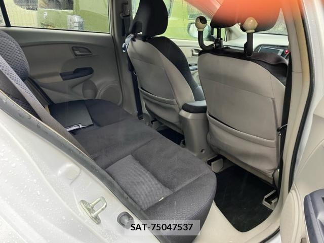 Honda INSIGHT 2009-10 8880176-10
