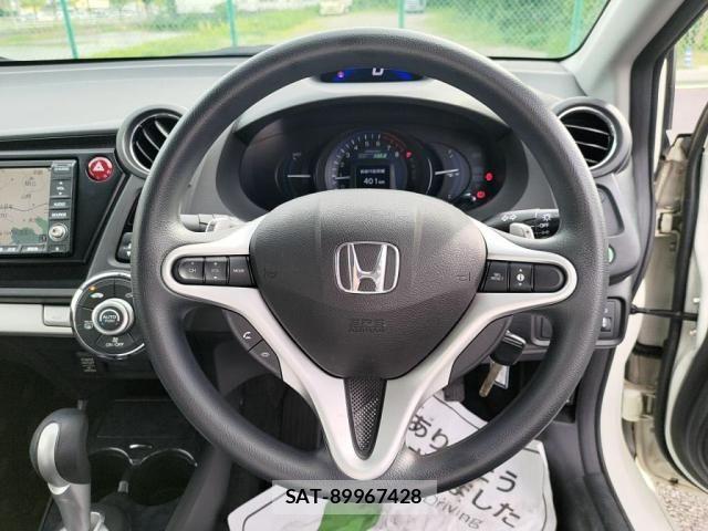 Honda INSIGHT EXCLUSIVE 2012-06 6682696-19