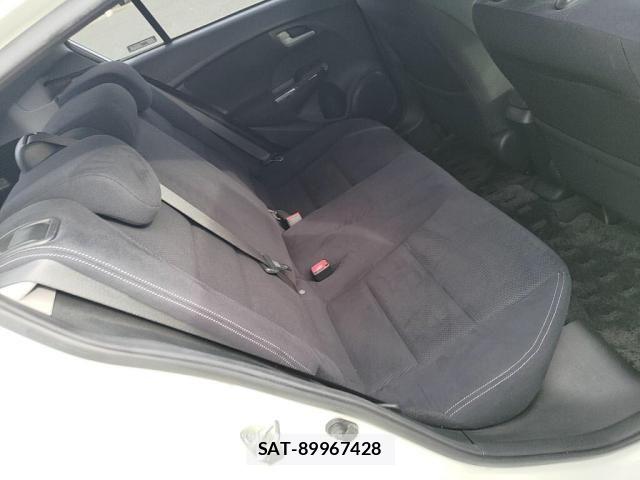 Honda INSIGHT EXCLUSIVE 2012-06 6682696-23