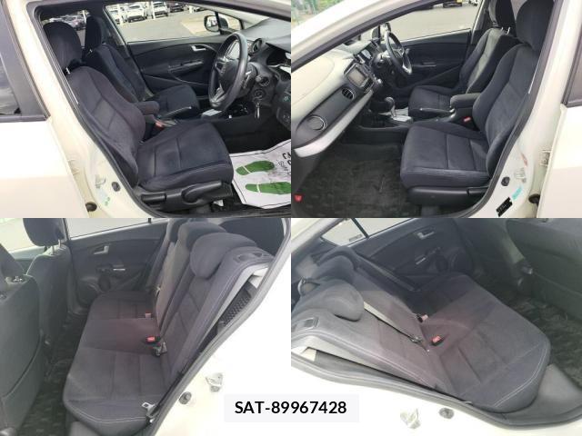 Honda INSIGHT EXCLUSIVE 2012-06 6682696-6