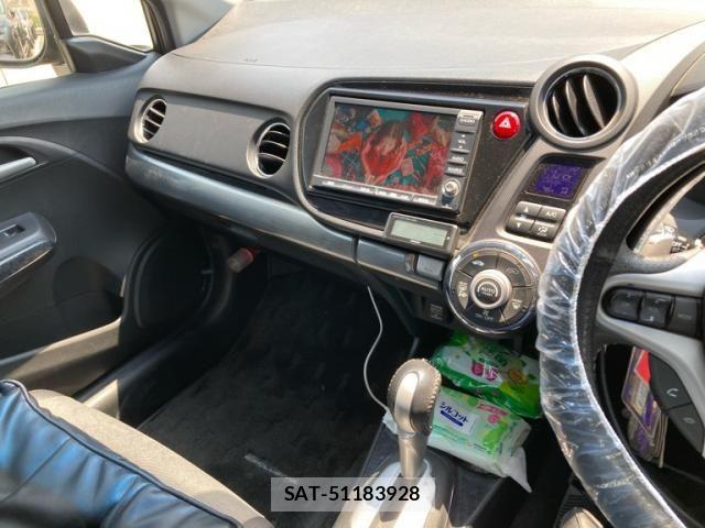 Honda INSIGHT EXCLUSIVE 2012-07 7219945-19