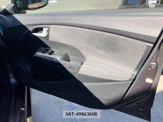 Honda INSIGHT EXCLUSIVE 2012-10 7219946-17
