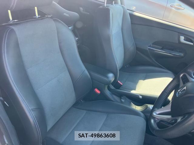 Honda INSIGHT EXCLUSIVE 2012-10 7219946-18