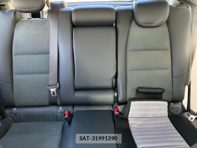 Honda INSIGHT EXCLUSIVE 2012-08 7454982-18