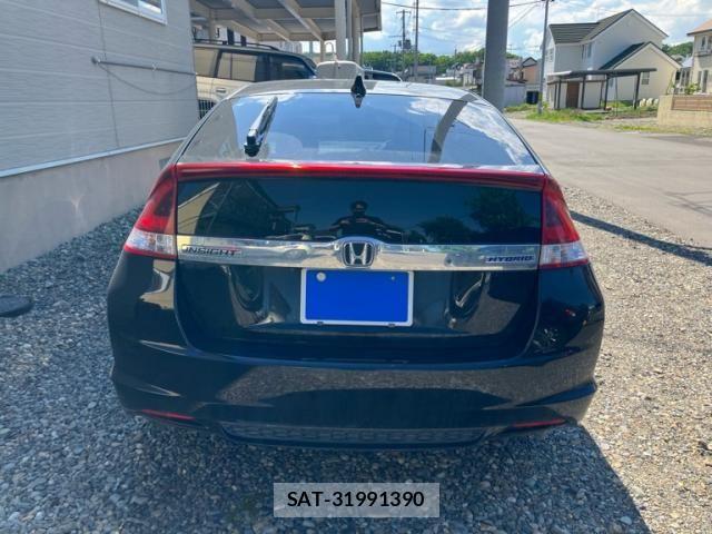 Honda INSIGHT EXCLUSIVE 2012-08 7454982-4