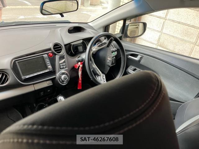 Honda INSIGHT EXCLUSIVE 2011-11 8314874-8