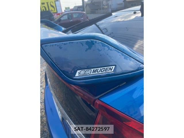 Honda INSIGHT EXCLUSIVE 2012-06 8742833-22