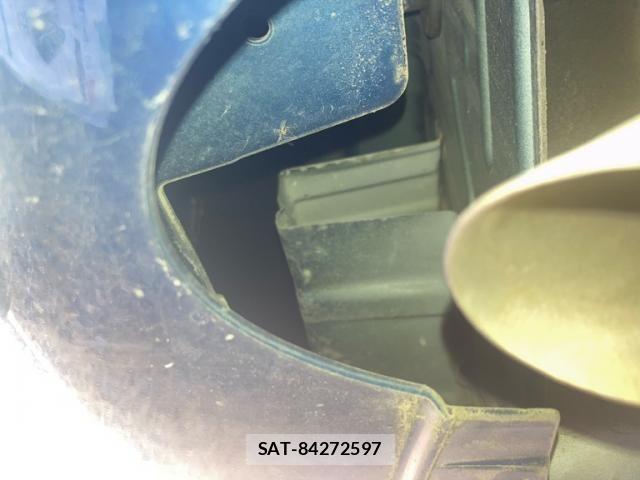 Honda INSIGHT EXCLUSIVE 2012-06 8742833-25