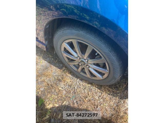 Honda INSIGHT EXCLUSIVE 2012-06 8742833-4