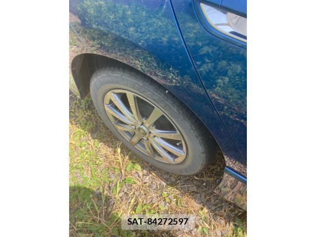 Honda INSIGHT EXCLUSIVE 2012-06 8742833-5