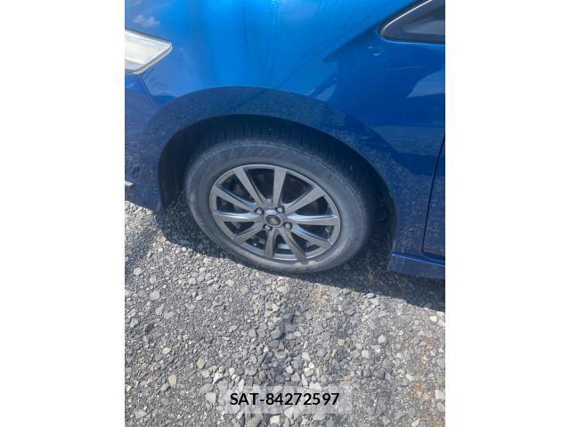 Honda INSIGHT EXCLUSIVE 2012-06 8742833-7