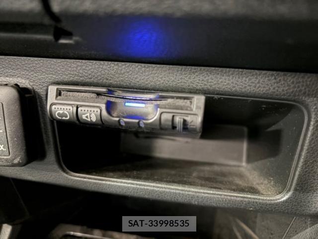 Honda INSIGHT EXCLUSIVE 2012-04 8742834-16