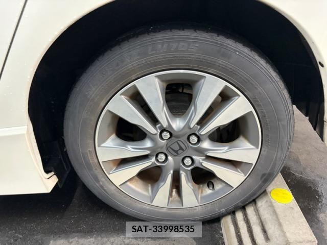 Honda INSIGHT EXCLUSIVE 2012-04 8742834-4