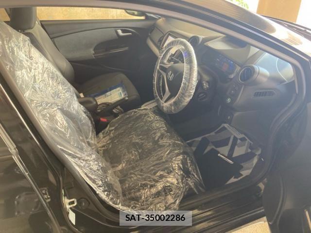 Honda INSIGHT EXCLUSIVE 2012-08 8849396-11