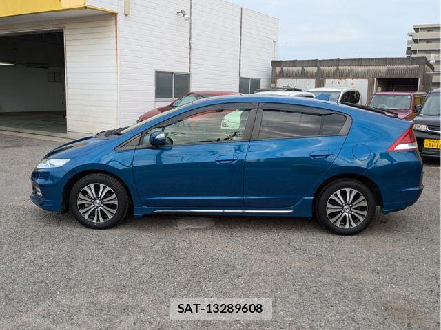 Honda INSIGHT EXCLUSIVE 2012-03 8880180-15