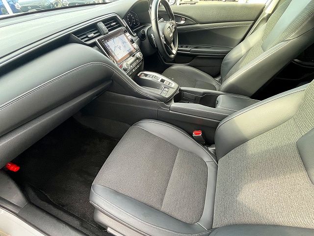Honda INSIGHT 2020-11 1546075-18