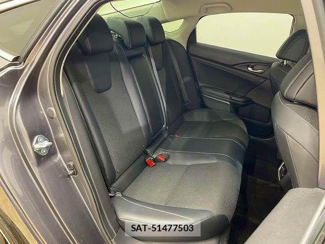 Honda INSIGHT 2019-01 3065884-11