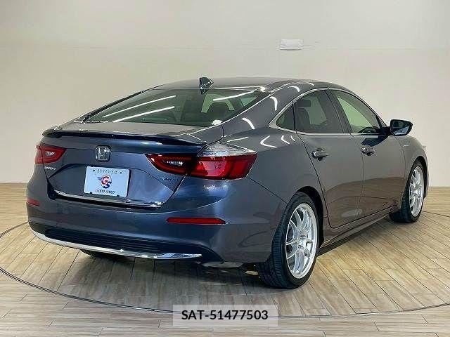 Honda INSIGHT 2019-01 3065884-16