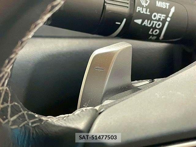 Honda INSIGHT 2019-01 3065884-6
