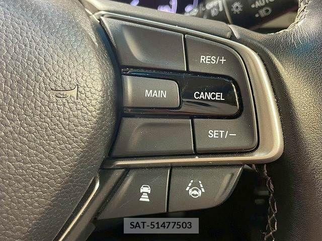 Honda INSIGHT 2019-01 3065884-7