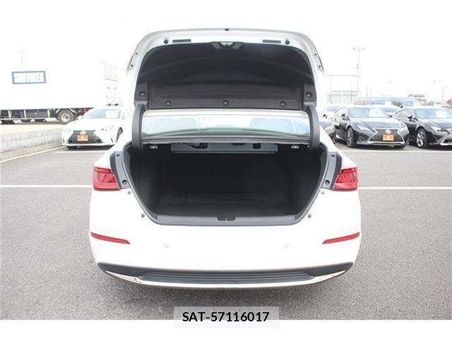 Honda INSIGHT 2020-12 3906388-28