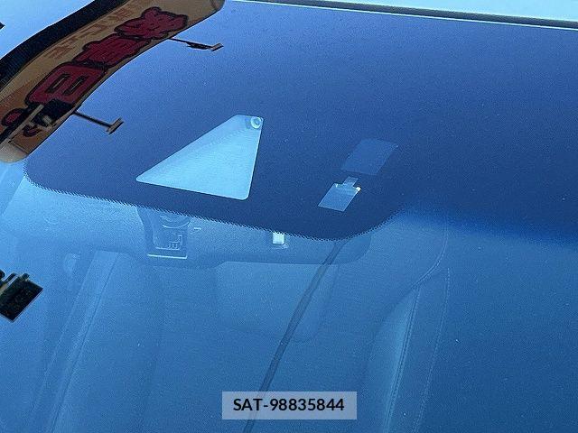 Honda INSIGHT 2019-03 4139604-11