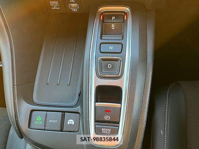 Honda INSIGHT 2019-03 4139604-19