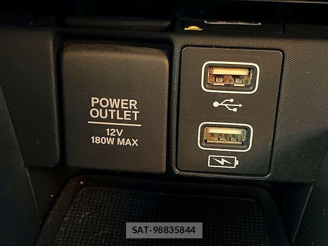 Honda INSIGHT 2019-03 4139604-21