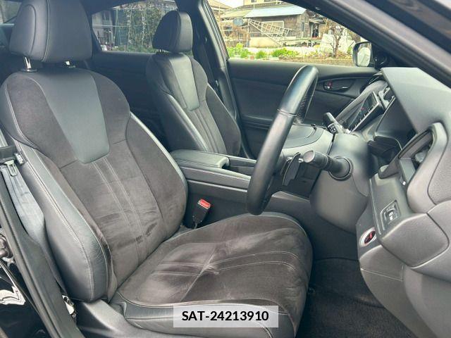Honda INSIGHT 2019-02 4241398-10