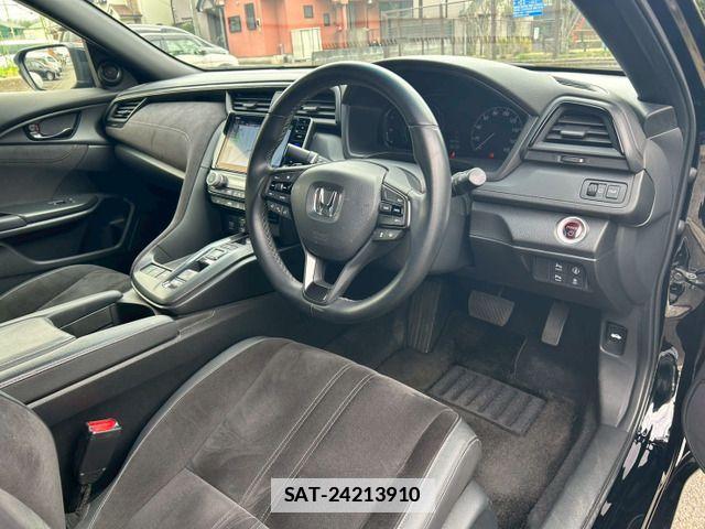 Honda INSIGHT 2019-02 4241398-8