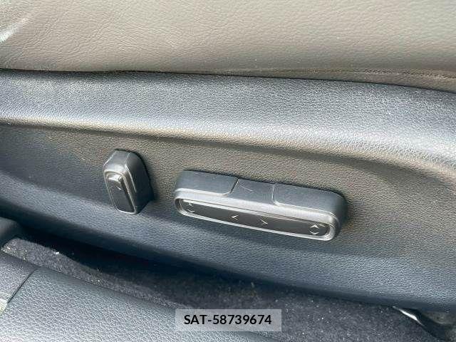 Honda INSIGHT 2019-06 5869710-9