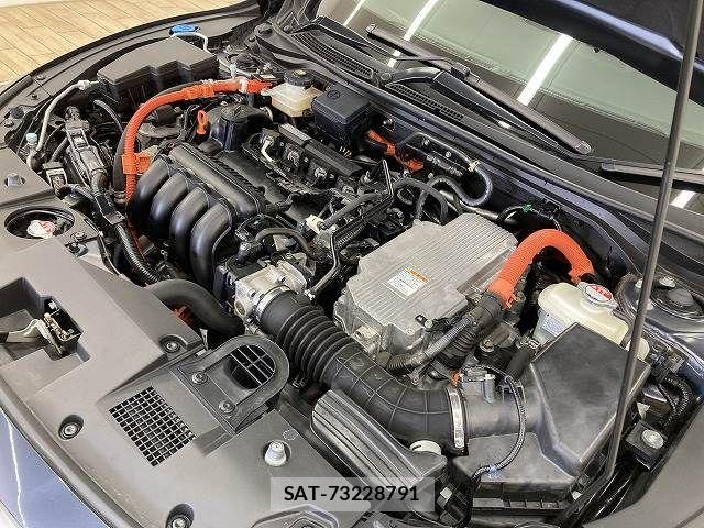 Honda INSIGHT 2019-01 5869708-17
