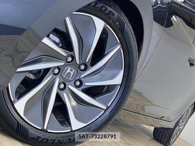 Honda INSIGHT 2019-01 5869708-18