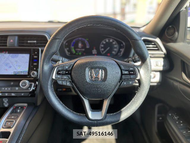Honda INSIGHT 2021-05 6001318-13
